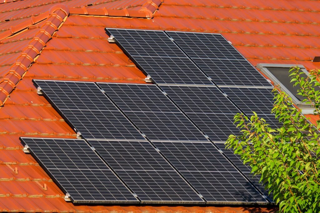 Lekapcsol az inverter a napelemek túltermelése miatt?